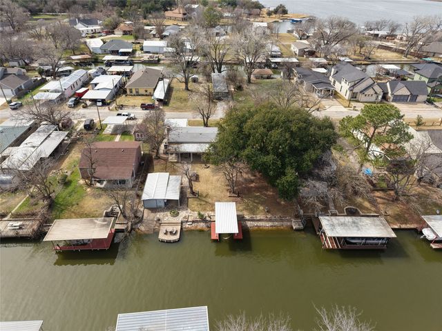 3409 Tahitian Court, Granbury, TX 76048