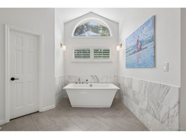 650 12th St, Boulder, CO 80302