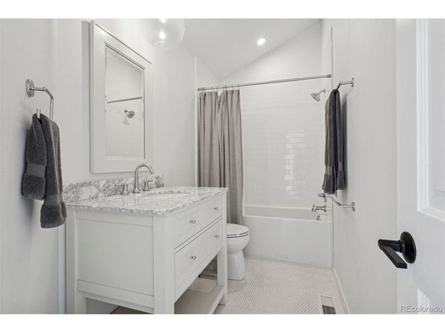 650 12th St, Boulder, CO 80302