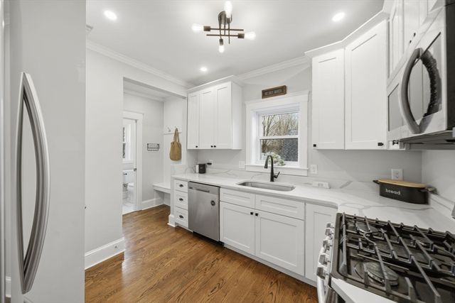 24 Prescott St 3, Boston, MA 02136