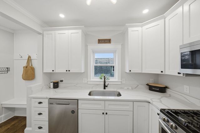 24 Prescott St 3, Boston, MA 02136