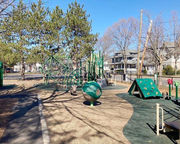 24 Prescott St 3, Boston, MA 02136