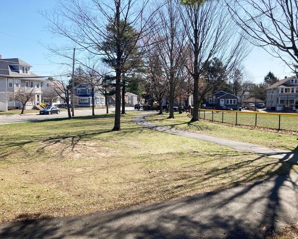 24 Prescott St 3, Boston, MA 02136