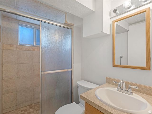 313 W 100 S, Kaysville, UT 84037