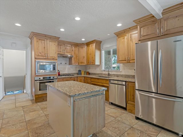313 W 100 S, Kaysville, UT 84037