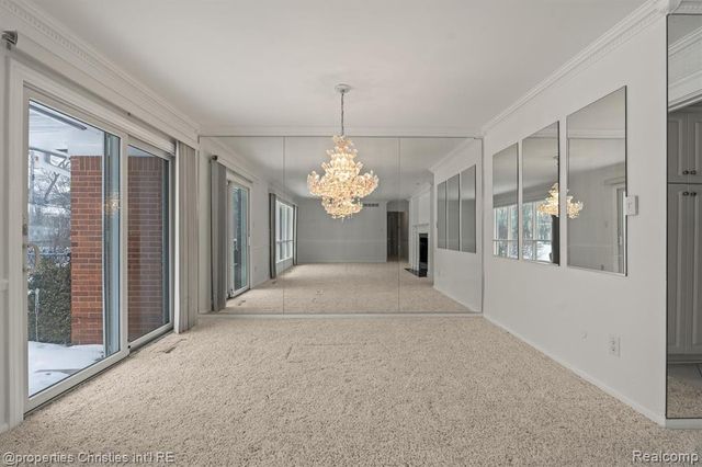 952 N Reading Road, Bloomfield Hills, MI 48304