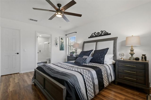 1381 CR 446A, Lake Panasoffkee, FL 33538