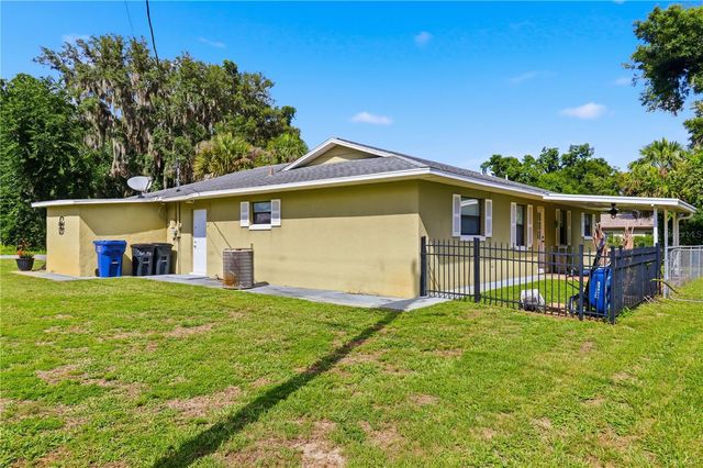 1381 CR 446A, Lake Panasoffkee, FL 33538