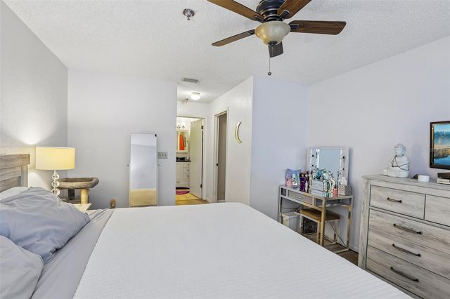 10263 GANDY BOULEVARD N 2416, St Petersburg, FL 33702
