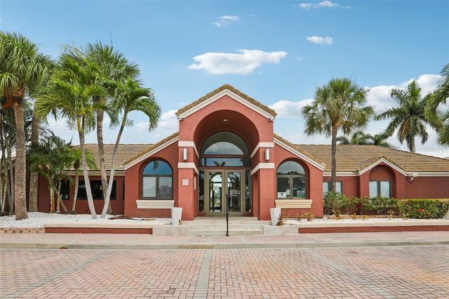 10263 GANDY BOULEVARD N 2416, St Petersburg, FL 33702