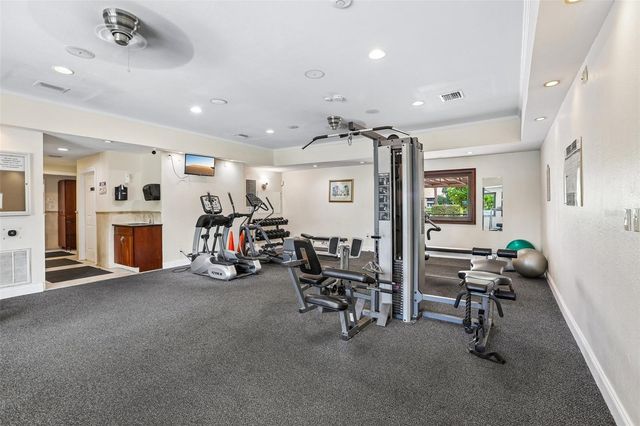 10263 GANDY BOULEVARD N 2416, St Petersburg, FL 33702