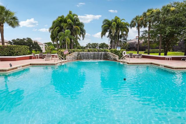10263 GANDY BOULEVARD N 2416, St Petersburg, FL 33702