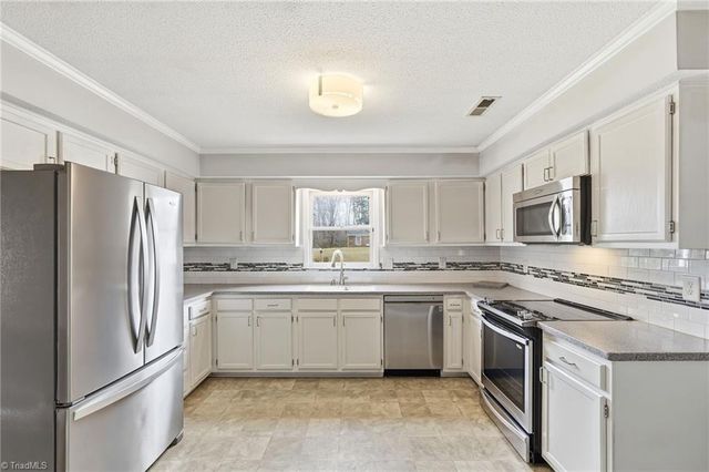 316 Derby Street, Kernersville, NC 27284