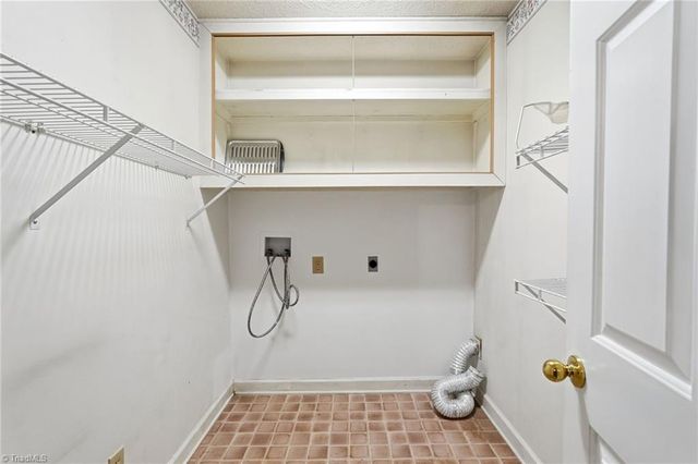 316 Derby Street, Kernersville, NC 27284