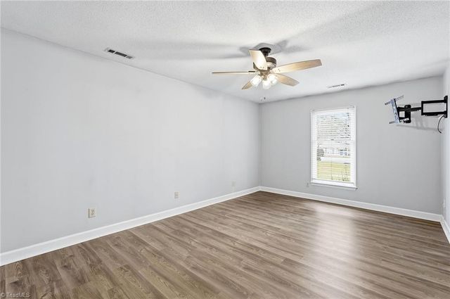 316 Derby Street, Kernersville, NC 27284