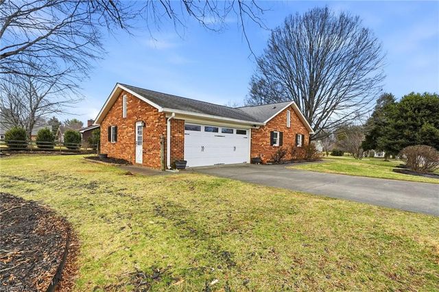 316 Derby Street, Kernersville, NC 27284