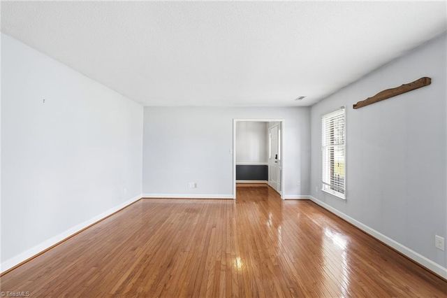 316 Derby Street, Kernersville, NC 27284