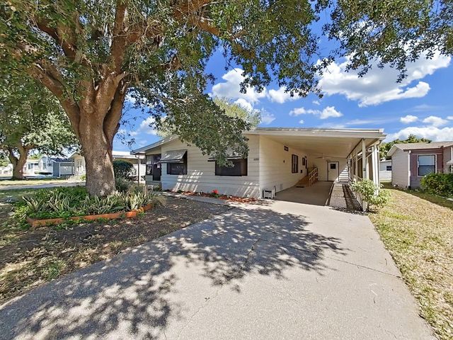1688 FOXWAY DR, Lakeland, FL 33810