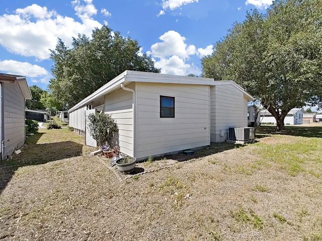 1688 FOXWAY DR, Lakeland, FL 33810