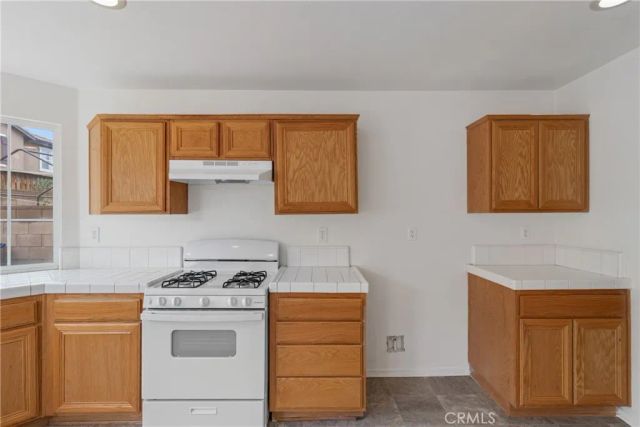 37660 Newbury, Palmdale, CA 93552