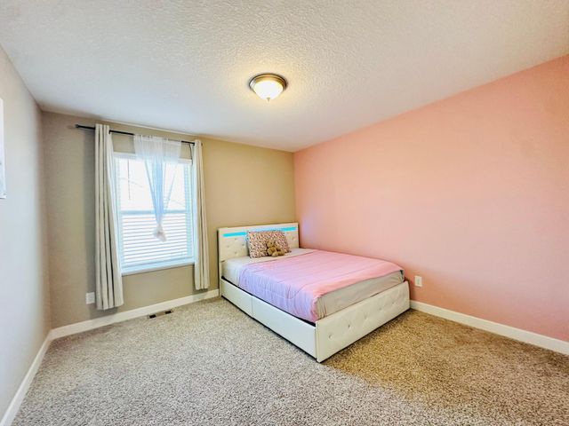 12258 71st Street NE, Elk River, MN 55330