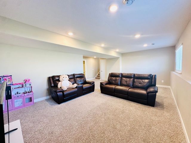 12258 71st Street NE, Elk River, MN 55330