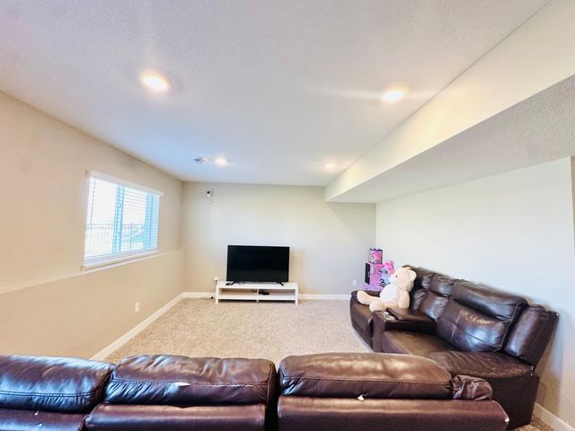 12258 71st Street NE, Elk River, MN 55330