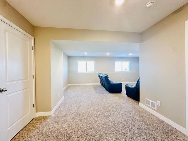 12258 71st Street NE, Elk River, MN 55330