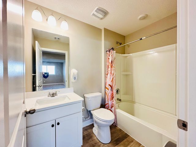 12258 71st Street NE, Elk River, MN 55330