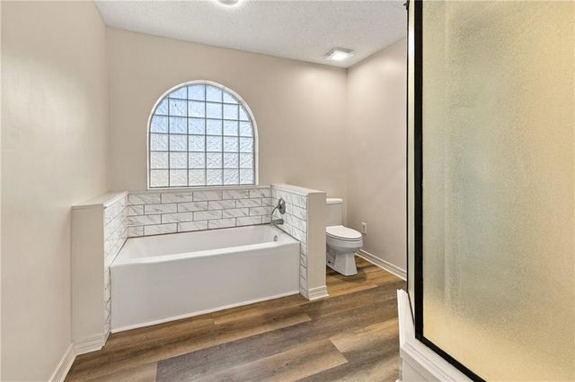 6000 Howells Ferry Road, Mobile, AL 36618