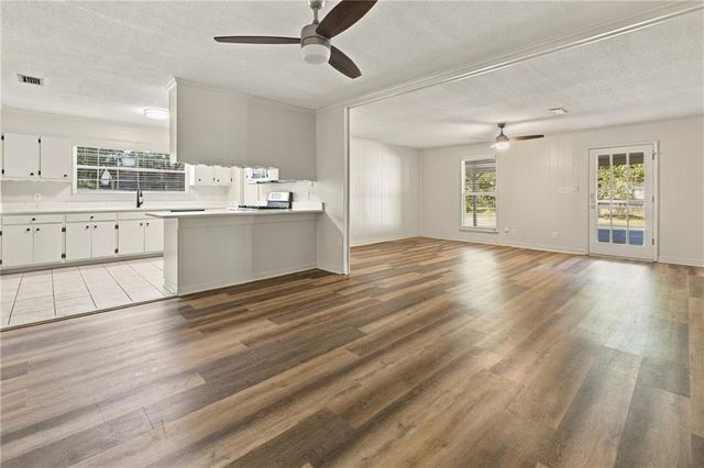 6000 Howells Ferry Road, Mobile, AL 36618