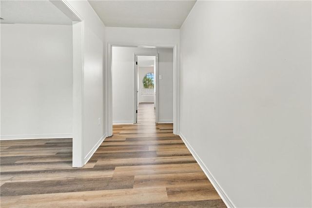 6000 Howells Ferry Road, Mobile, AL 36618