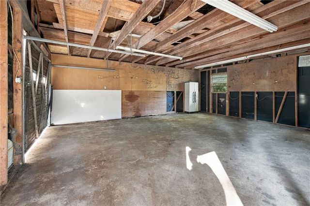 6000 Howells Ferry Road, Mobile, AL 36618