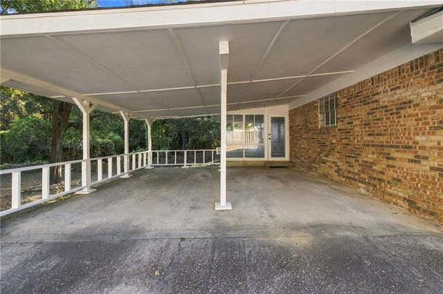 6000 Howells Ferry Road, Mobile, AL 36618