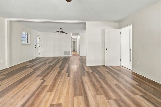 6000 Howells Ferry Road, Mobile, AL 36618
