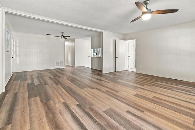6000 Howells Ferry Road, Mobile, AL 36618