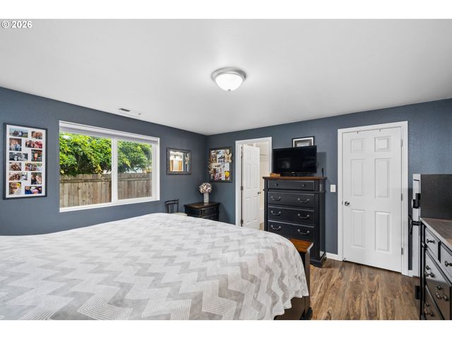 25234 TYRO Ave, Veneta, OR 97487