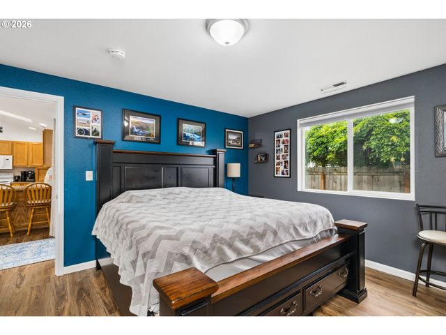 25234 TYRO Ave, Veneta, OR 97487