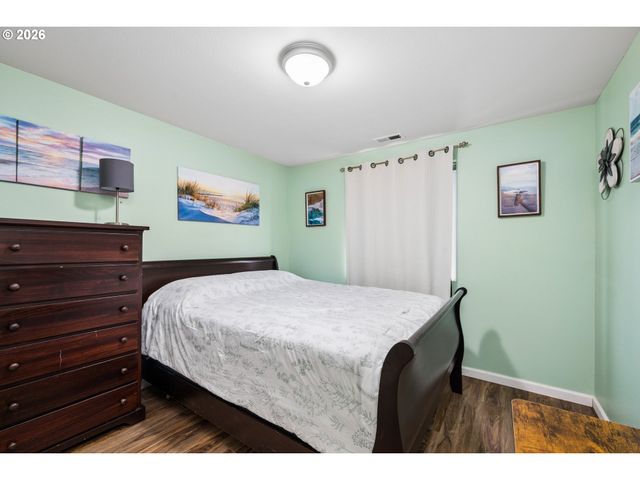 25234 TYRO Ave, Veneta, OR 97487