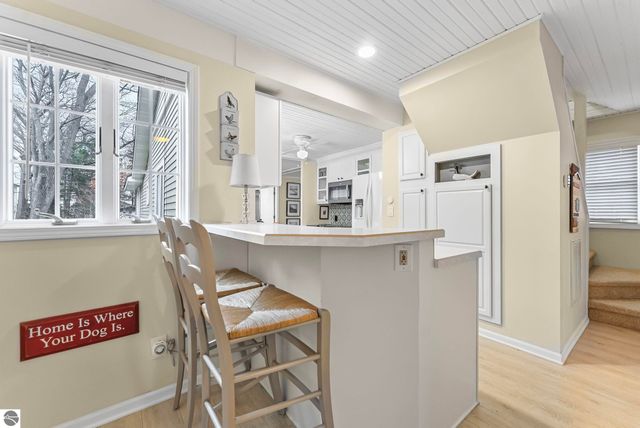 207 Birchwood Avenue, Traverse City, MI 49685