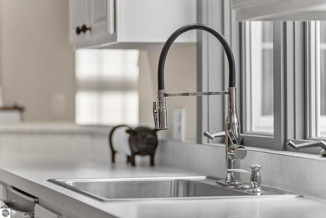 207 Birchwood Avenue, Traverse City, MI 49685