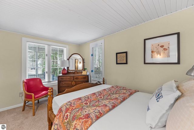 207 Birchwood Avenue, Traverse City, MI 49685