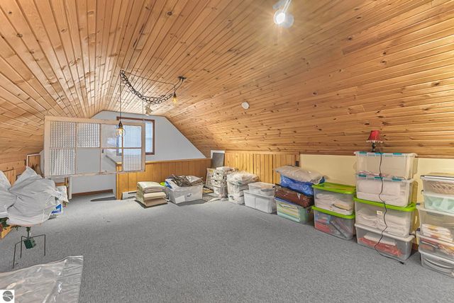 207 Birchwood Avenue, Traverse City, MI 49685