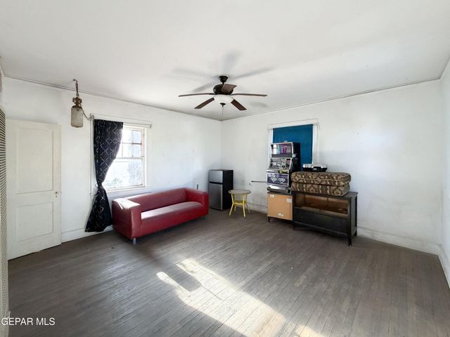 3900 TROWBRIDGE Drive, El Paso, TX 79903