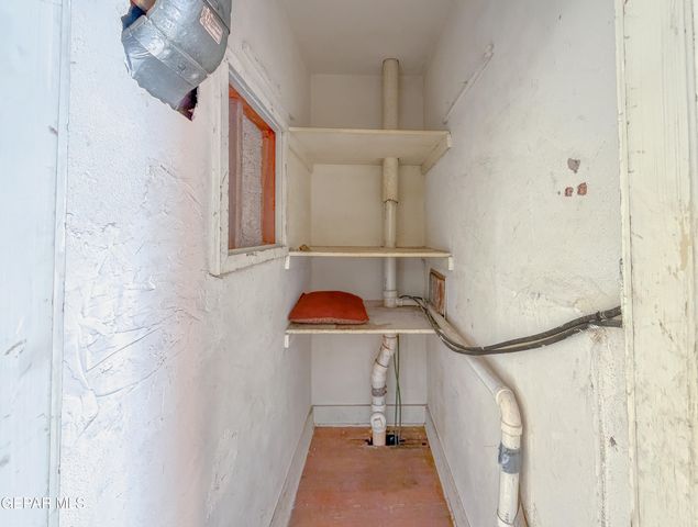 3900 TROWBRIDGE Drive, El Paso, TX 79903