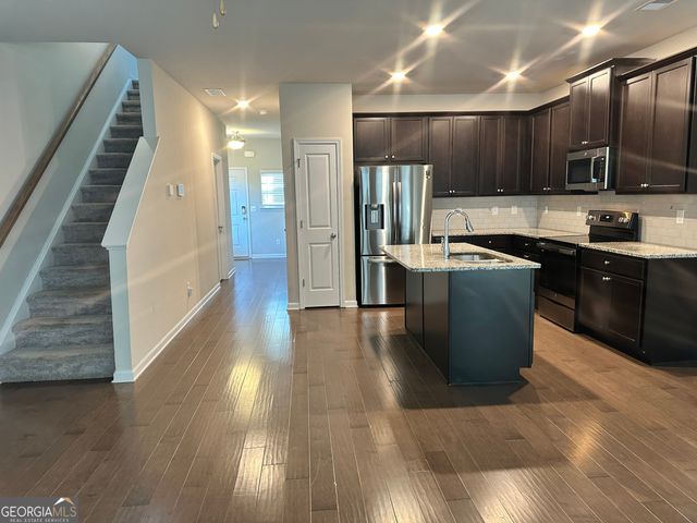 7062 Mimosa Bluff, Lithonia, GA 30038