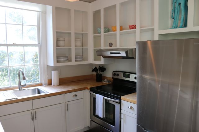 17 Judith Street, Charleston, SC 29403