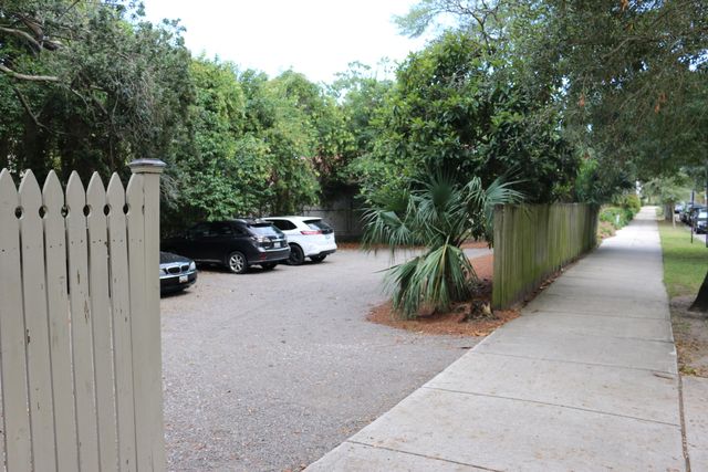 17 Judith Street, Charleston, SC 29403