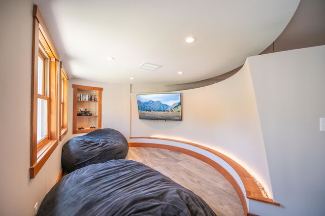 9A Dover Springs Lane, Dover, VT 05356