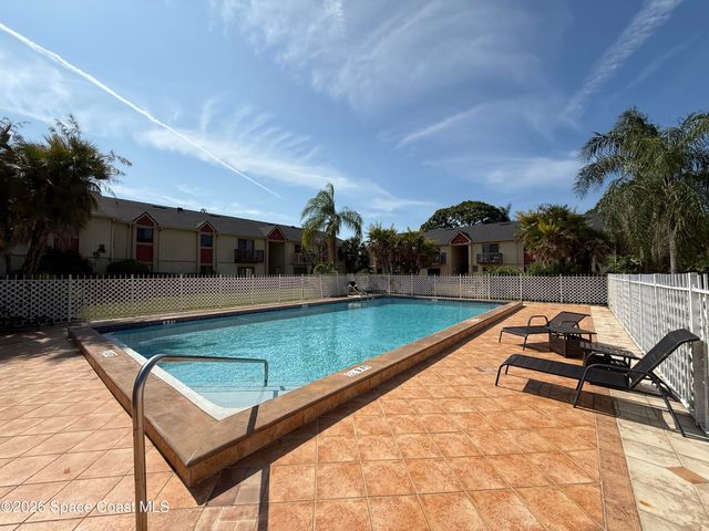 2100 Forest Knoll Drive NE 00-202, Palm Bay, FL 32905